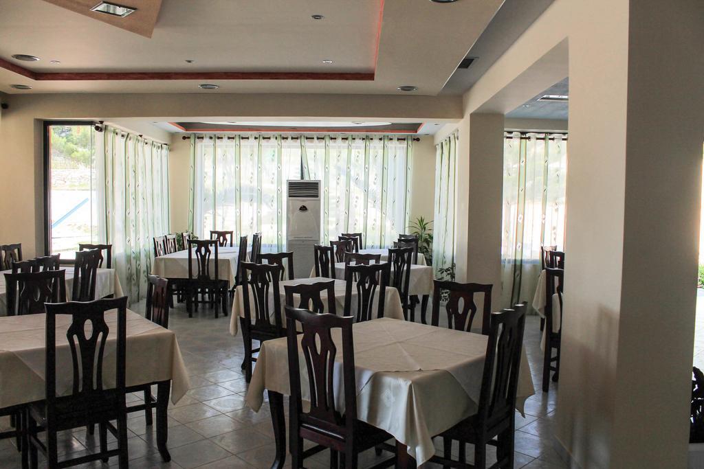 Artur Hotel