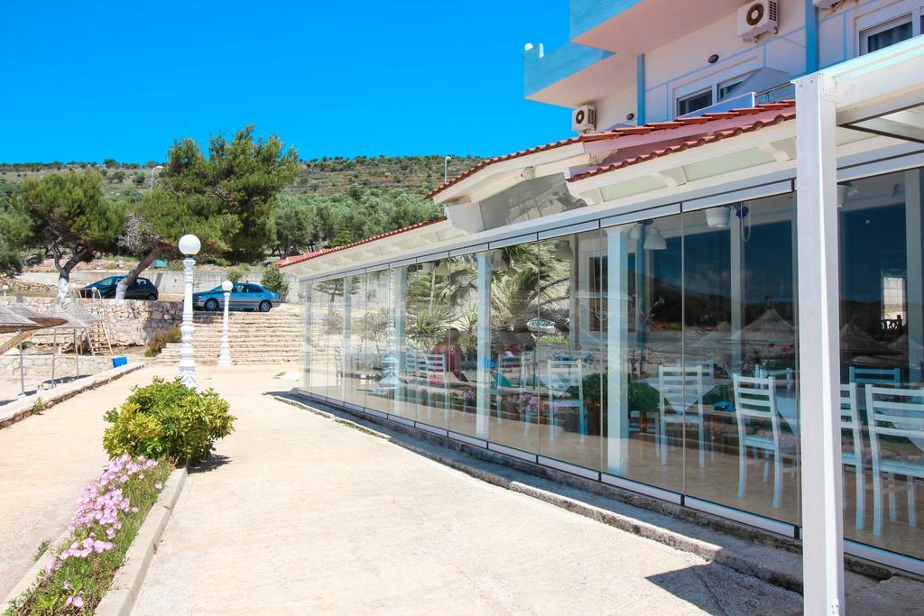 Hotel Artur 3*